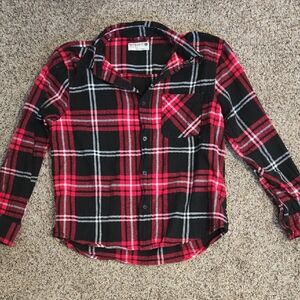 Retrofit Black and Red Plaid Button Down Shirt